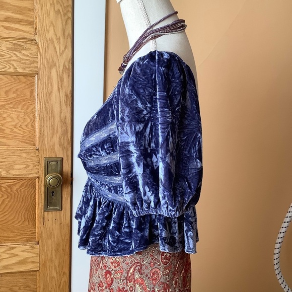 FREE PEOPLE Yours Truly Velvet Top in Wild Moon Size S - Picture 4 of 16